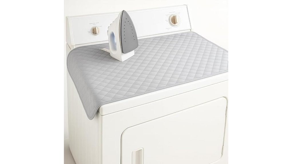 18 31 magnetic quilted mat