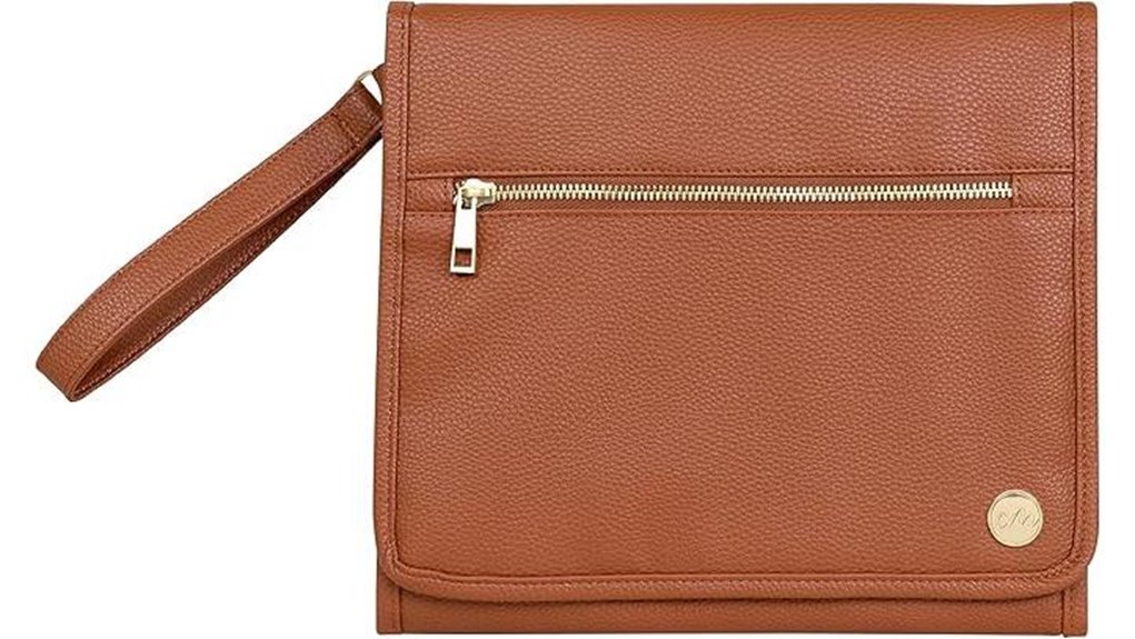 clevermade portable baby clutch