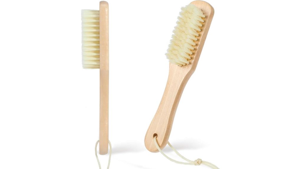 portable boar bristle brush