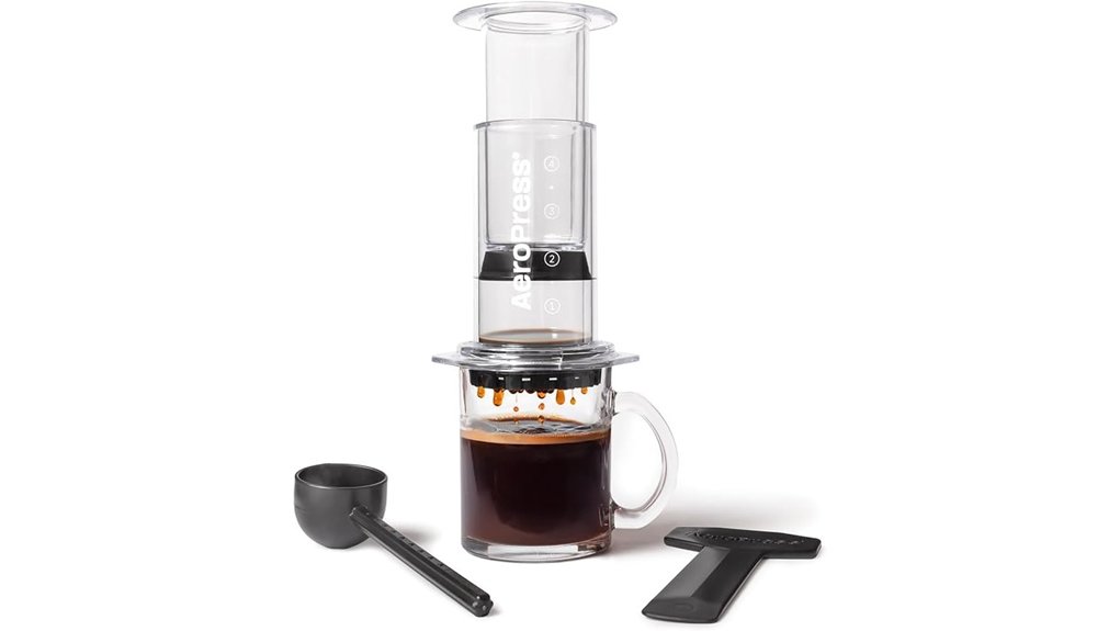 portable manual aeropress brewer