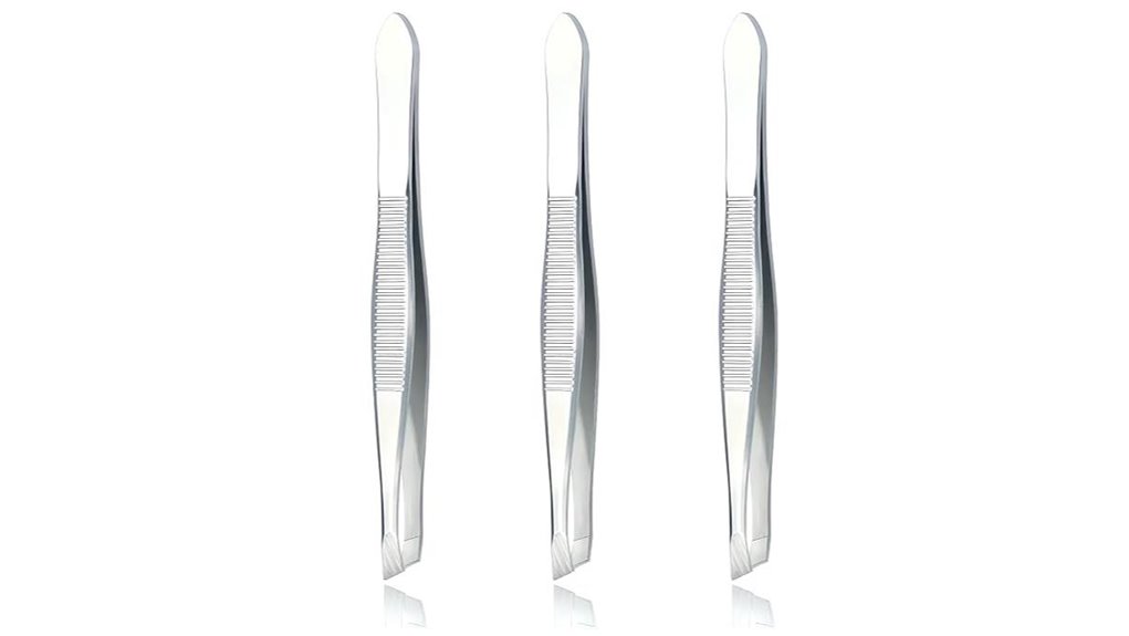 three slanted hair brows