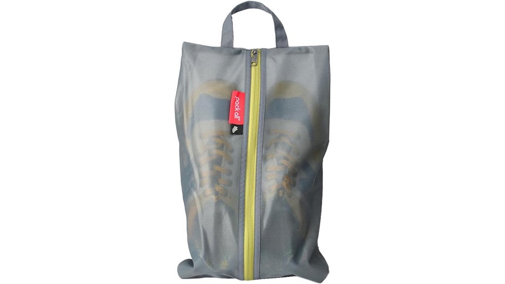 water resistant dual pocket shoe bag