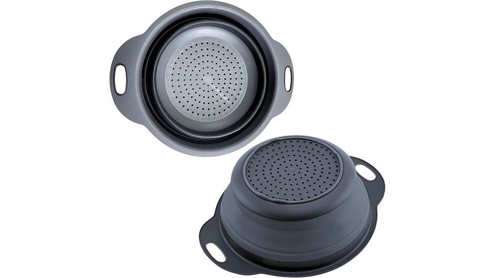 black collapsible silicone colander