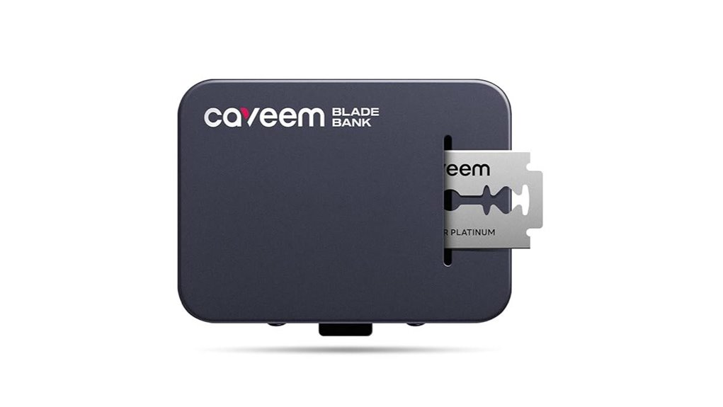 compact travel razor blade case