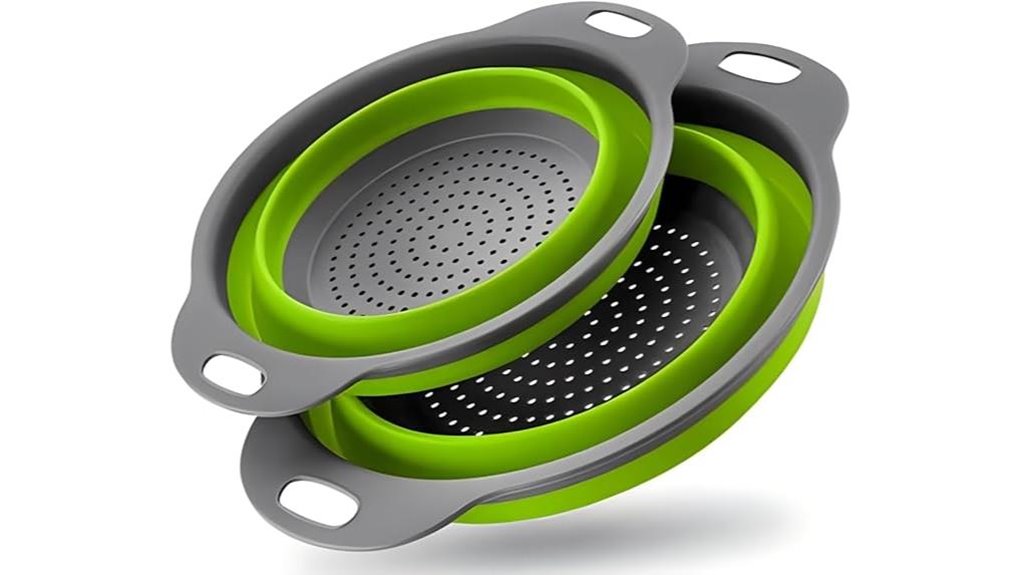 green collapsible silicone colanders
