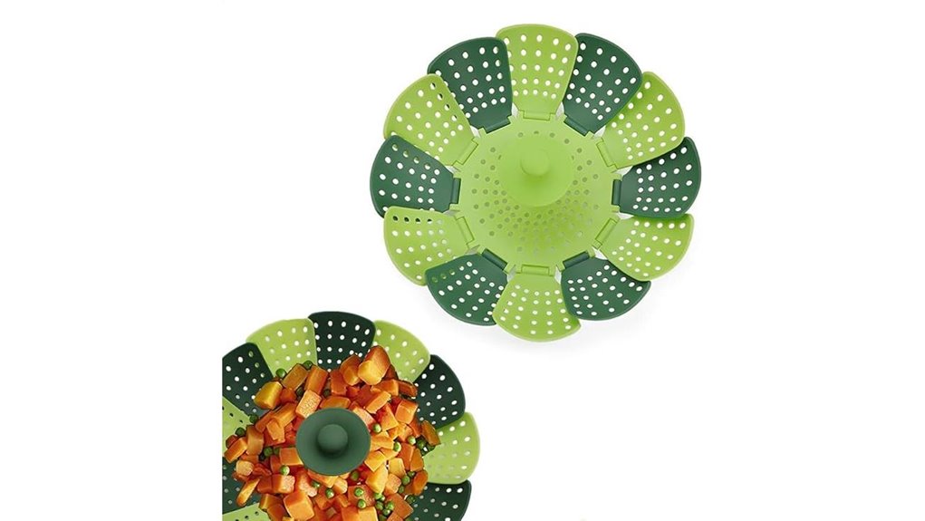green folding silicone steamer
