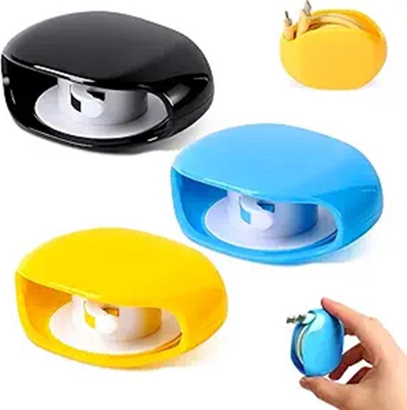 three pack usb c retractable reels